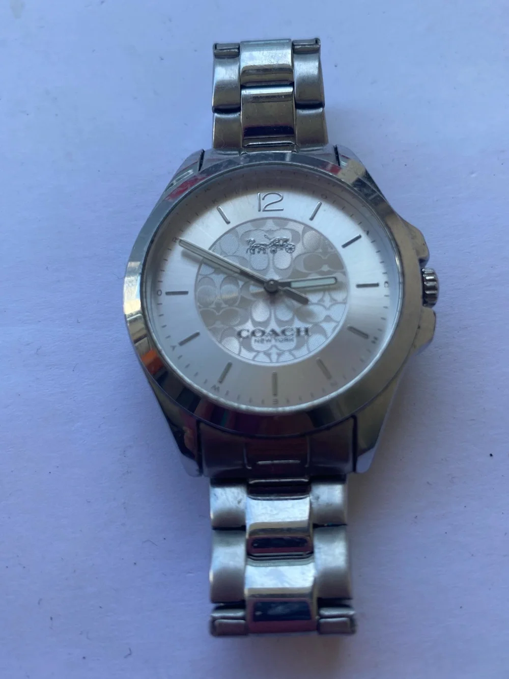 COACH Silver Stainless Steel Signature C Dial Horse Carriage Watch Y2K Preppy